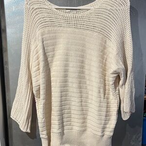 Cute sweater in good used condition